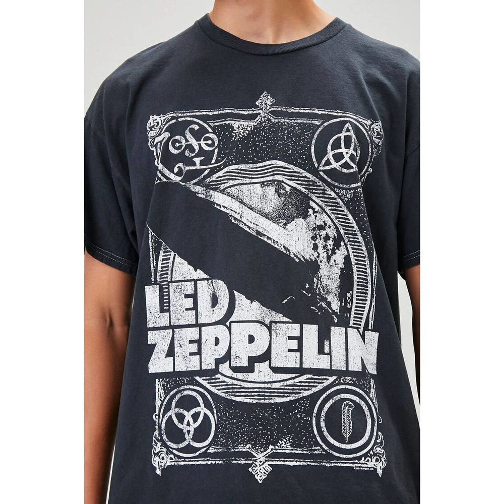 Led-Zeppelin Men's Officially Licensed Graphic Rock Roll Heavy Metal Tee T-Shirt